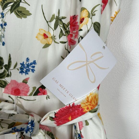 NWT Gal Meets Glam Beverly White Floral Cropped Jumpsuit Women's Size 14 - Picture 5 of 11